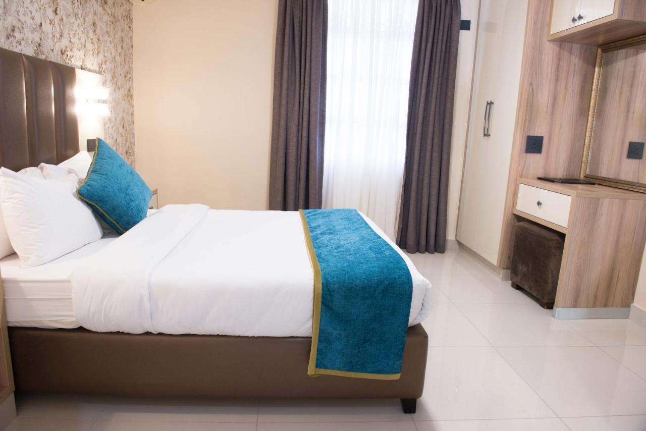 דורבן Britannia Hotel מראה חיצוני תמונה